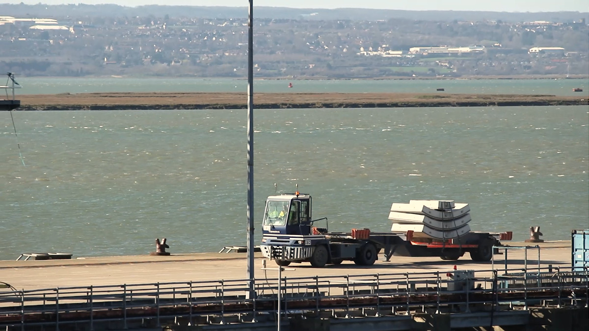 transporte dovelas al puerto