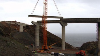 Montaje vigas de PACADAR en tramo de la A-7, Carchuna – Castell de Ferro